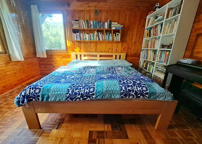 Holiday home Chaticka Hanicka U Lesa Strilky